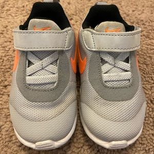 Toddler Boy Nike shoes
